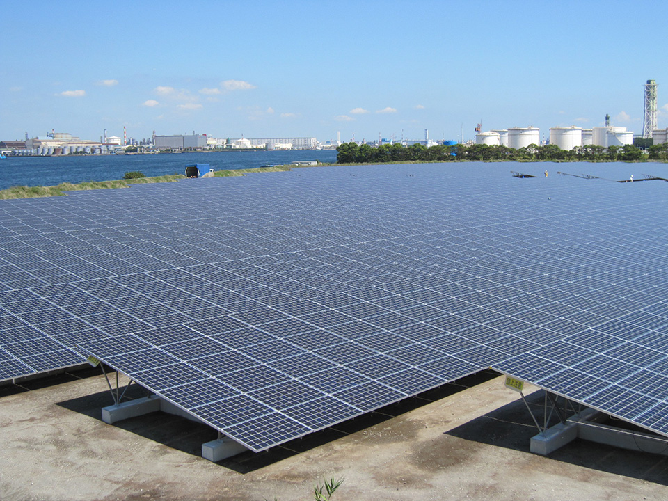 太陽光発電所のイメージ写真