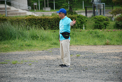 臨時駐車場誘導の様子[2016年５月14日撮影]（４）